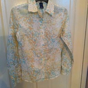 Gap polka dot button down shirt
